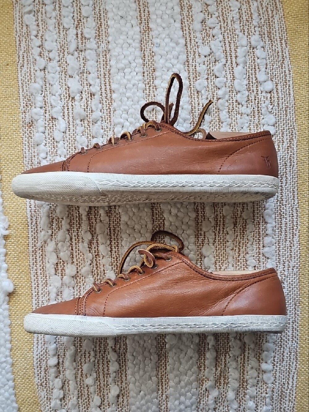 Frye Mindy Low Top Brown Leather Women's Sneakers - Picture 3 of 6